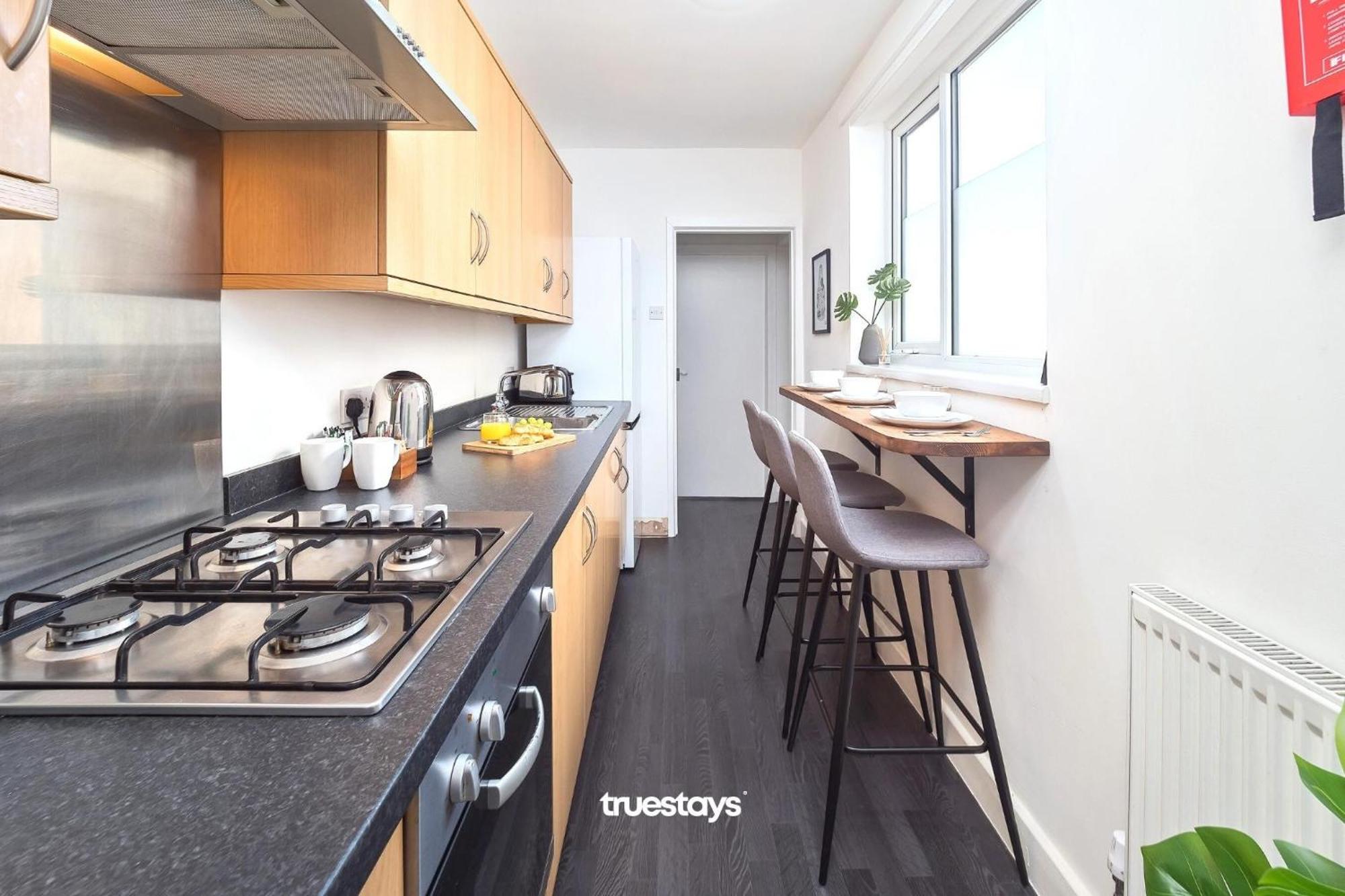 Penkhull House By Truestays - 4 Bedroom House In Stoke-On-Trent Kültér fotó